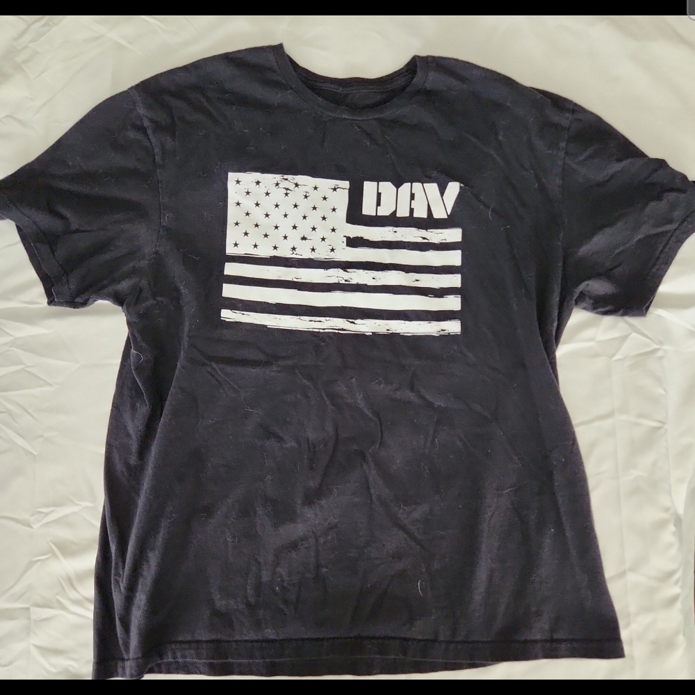 Dav American men's size XL black shirt #AB5